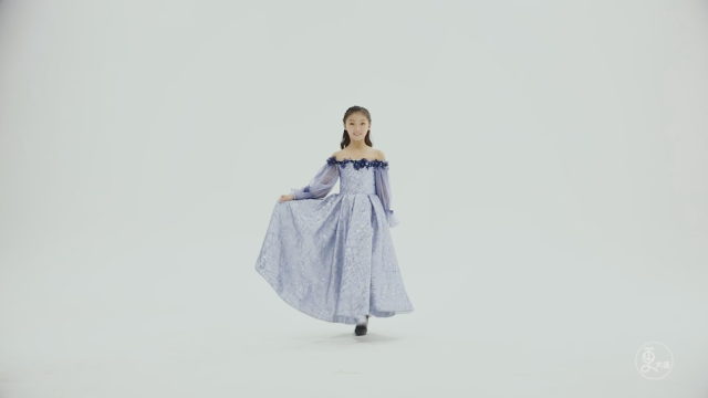 发光的孩子：舞精灵 秀女王