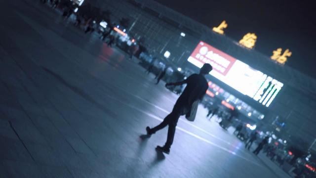 时代新人说·城市猎人