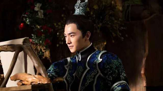 杨洋：三生三世，十里桃花