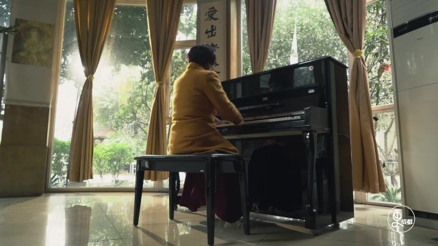 她时代：我的诗篇